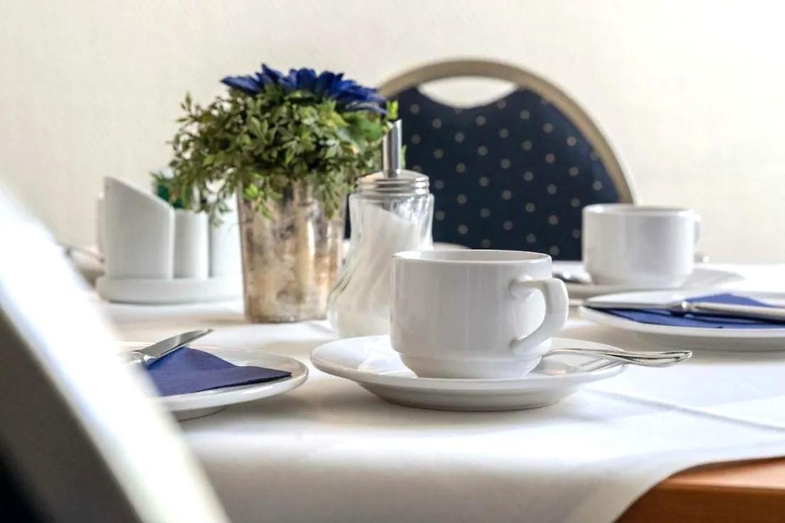 Hotel Mozart Бонн Экстерьер фото