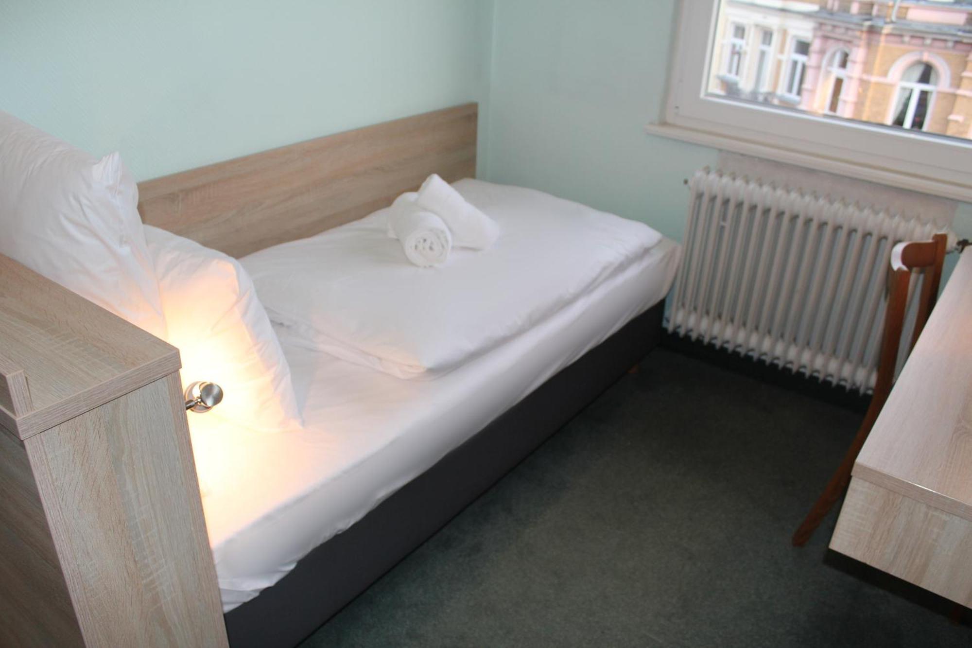 Hotel Mozart Бонн Экстерьер фото