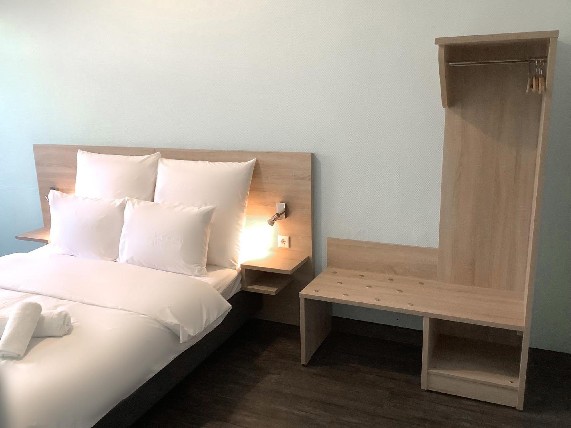 Hotel Mozart Бонн Экстерьер фото