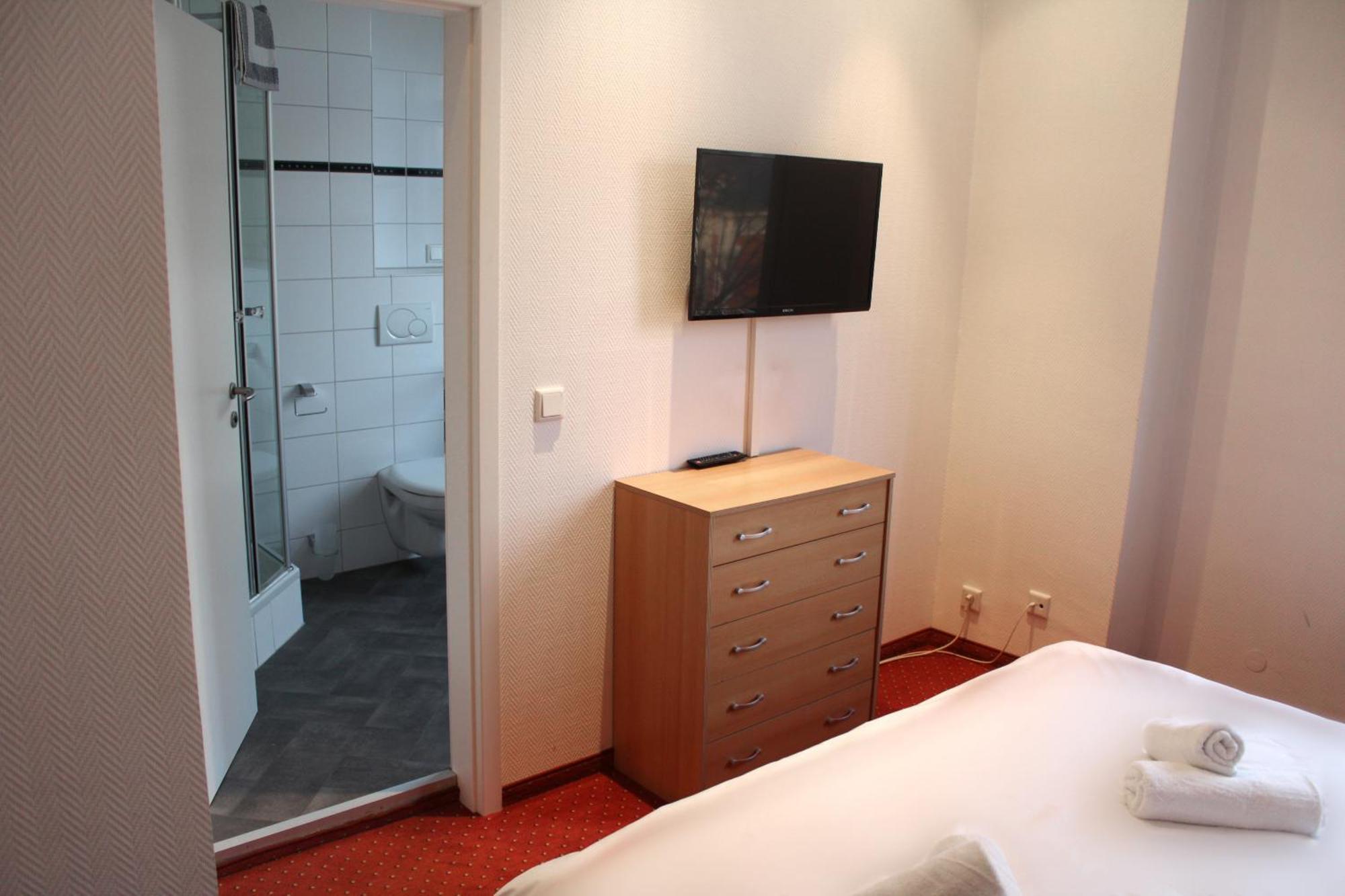Hotel Mozart Бонн Экстерьер фото
