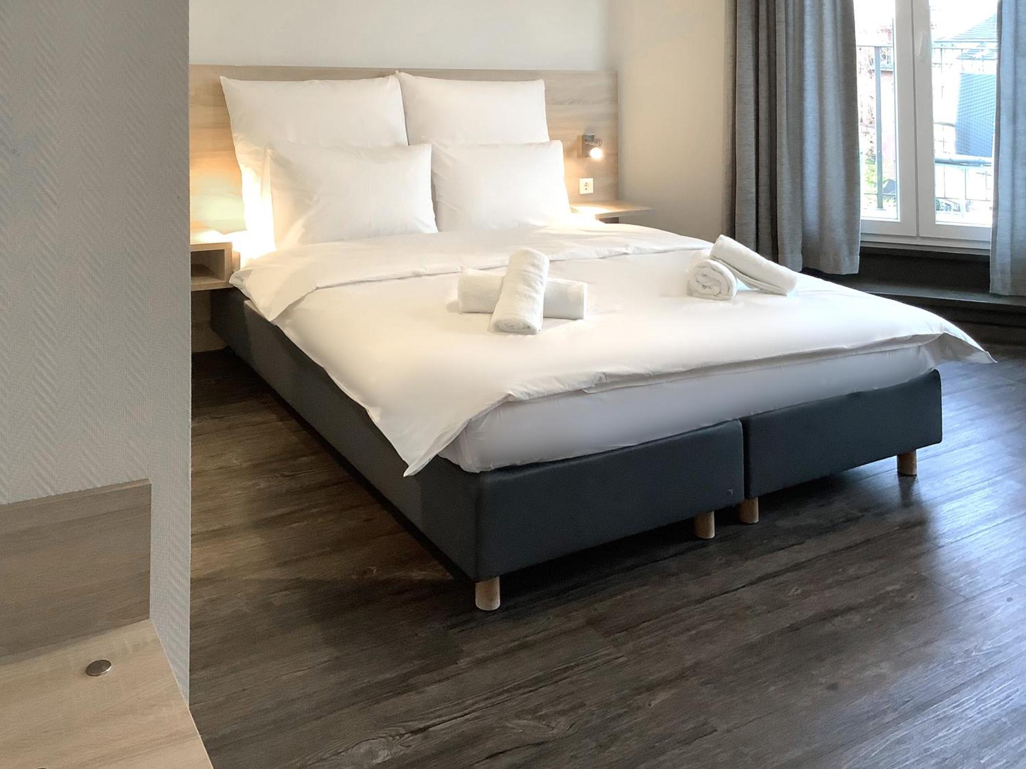 Hotel Mozart Бонн Экстерьер фото
