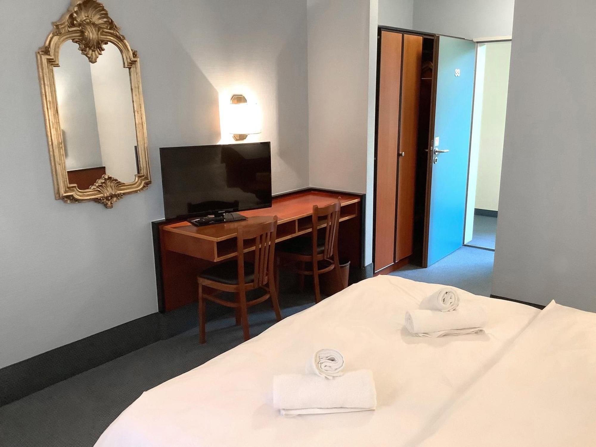 Hotel Mozart Бонн Экстерьер фото