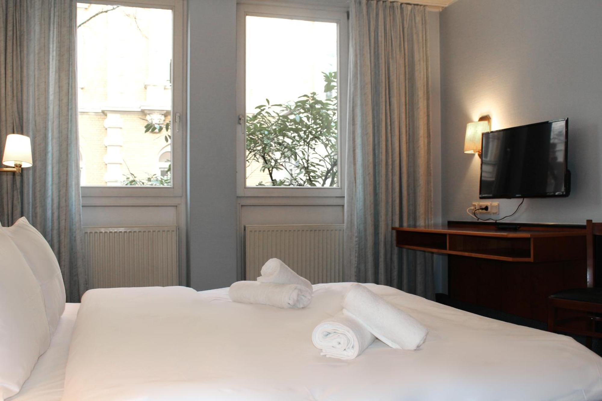 Hotel Mozart Бонн Экстерьер фото